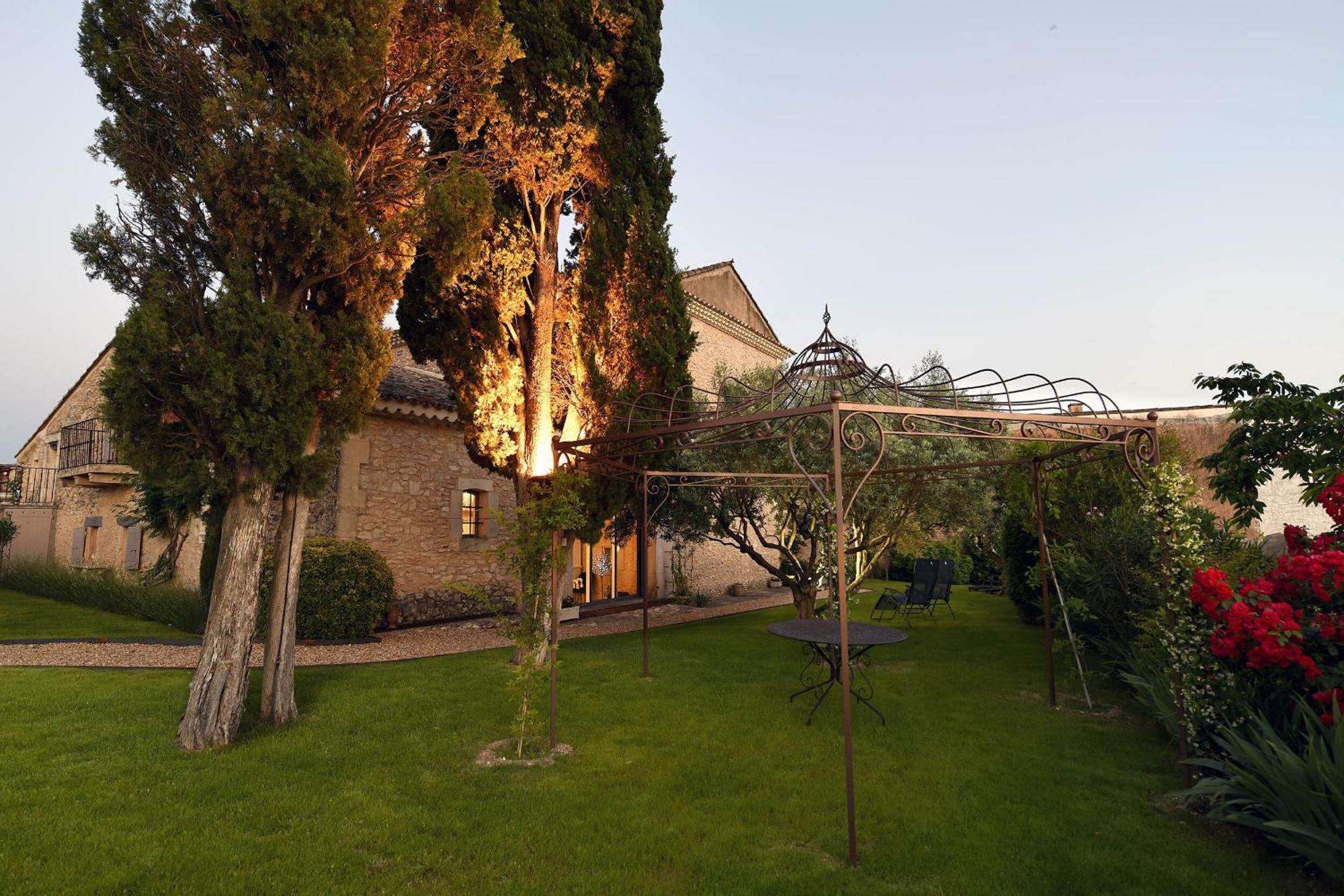 Bastide Des Demoiselles Bed & Breakfast Roussillon  Exterior photo