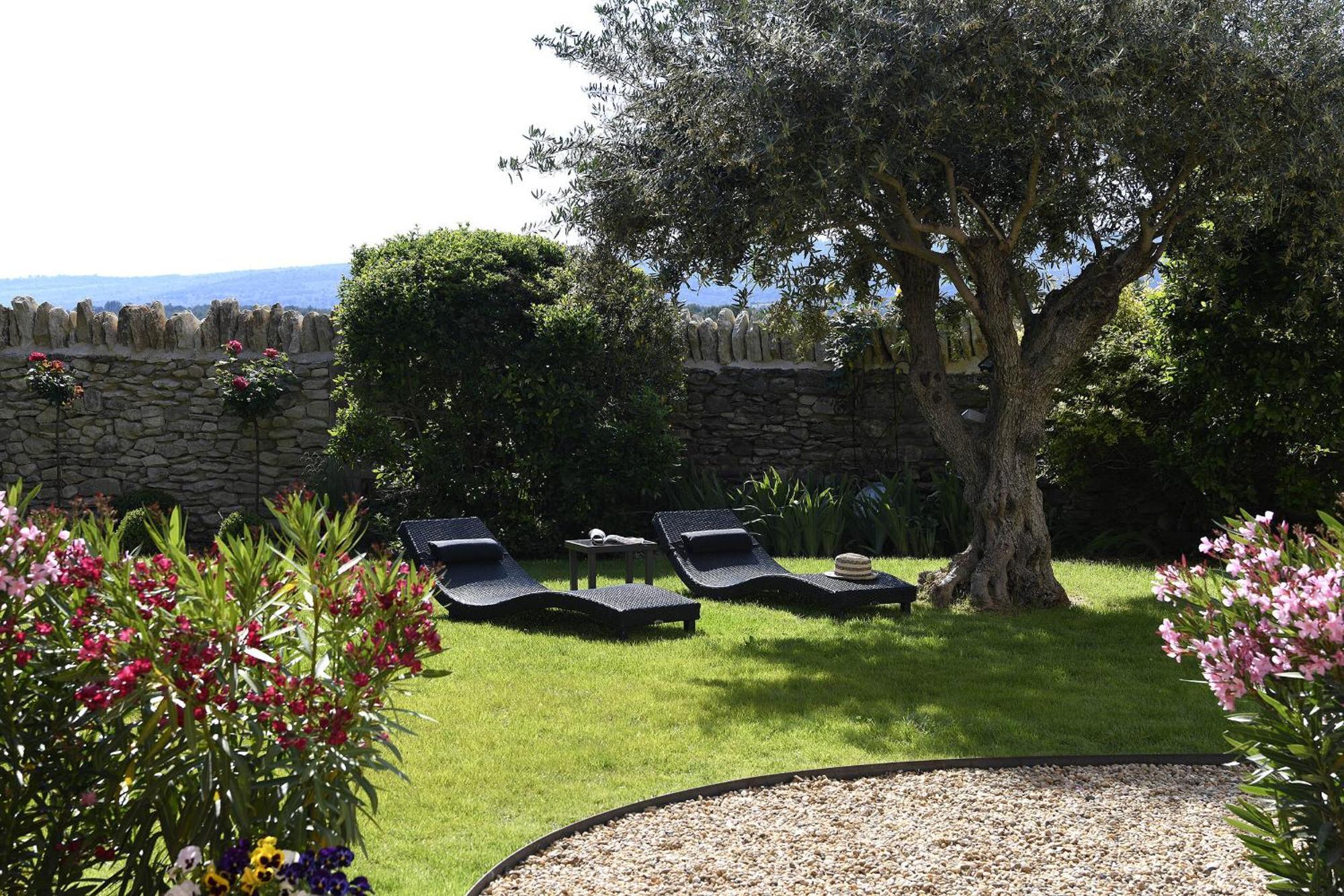 Bastide Des Demoiselles Bed & Breakfast Roussillon  Exterior photo