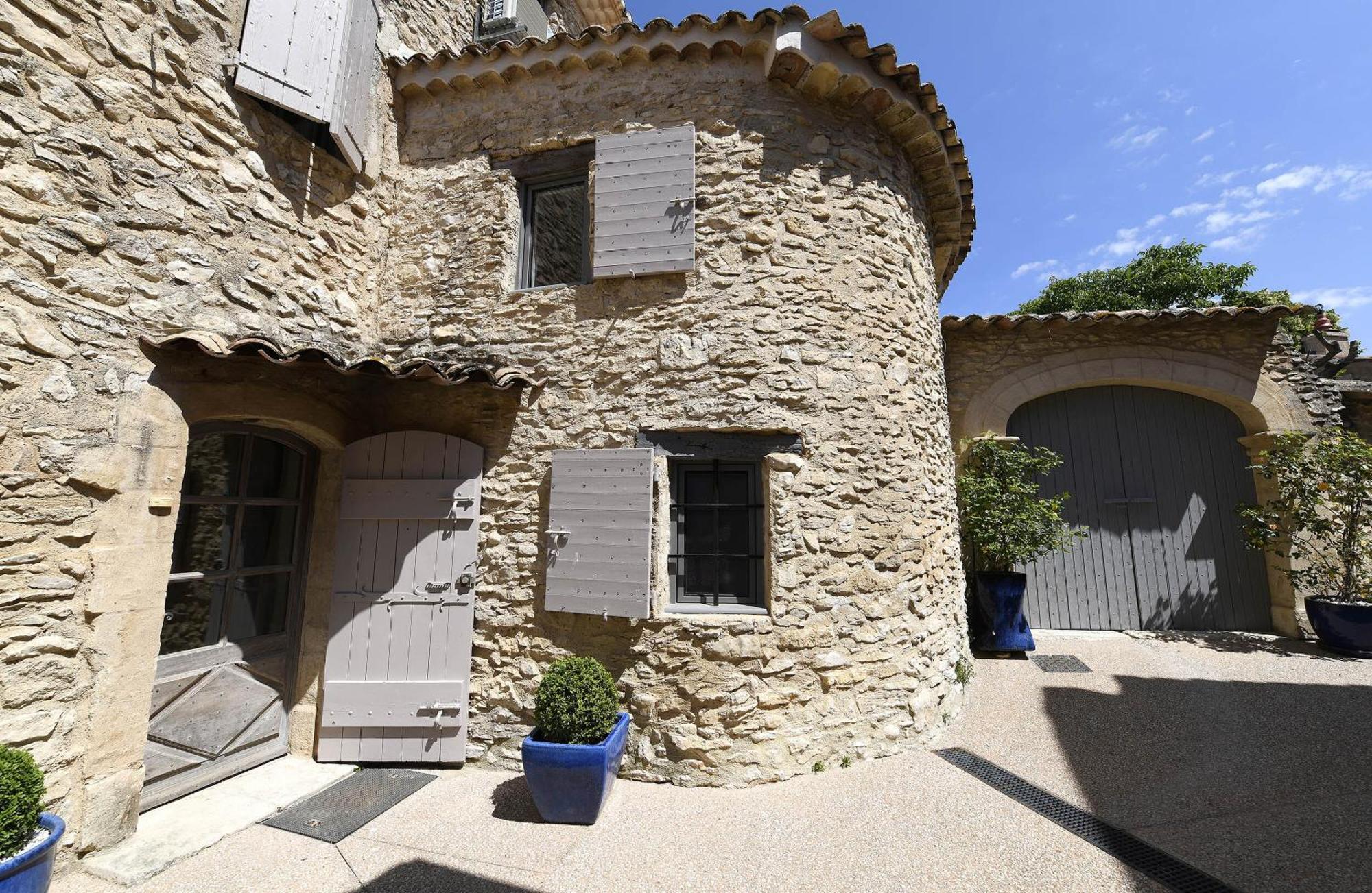 Bastide Des Demoiselles Bed & Breakfast Roussillon  Exterior photo